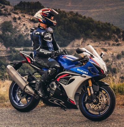 GSX-R1000R_M5_CF6_Modelpreview_0601.original.jpg