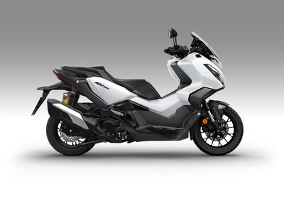 547642_26YM_Honda_ADV350_Press_Kit.jpg