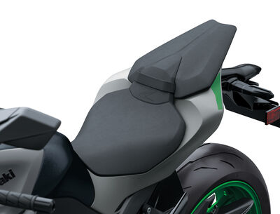 Z1100 SE MY26 (7).jpg