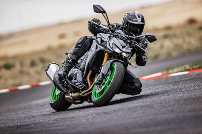 Z1100 SE MY26 (11).jpg