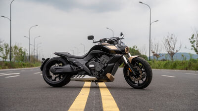 ©motochecker-10.jpg