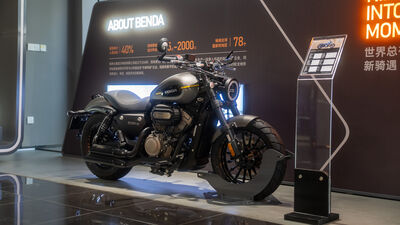 ©motochecker-1.jpg
