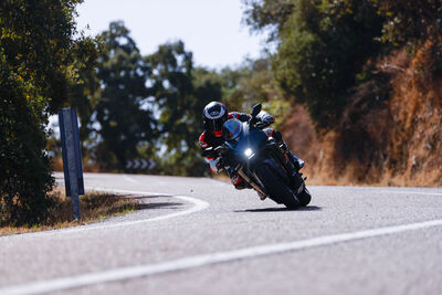 ©motochecker-8.jpg
