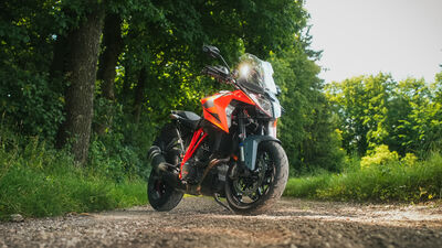 ©motochecker-ktm1290gt-1.jpg