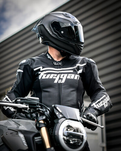 00P_6038_143_lifestyle_ 05_©grey.biker.jpg