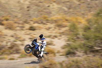 ENDURO VELOCE MY26 (3) 6000x4000.jpg