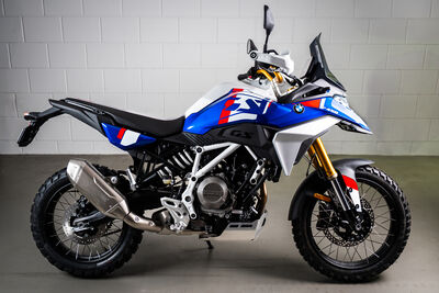 P90623858_highRes_the-new-bmw-f-450-gs.jpg