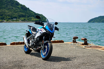 Suzuki SV-7GX_ACT_031.jpg