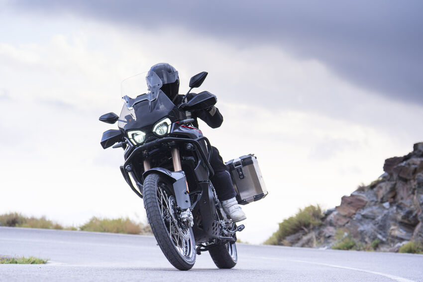 ENDURO VELOCE MY26 (5) 6000x4000.jpg