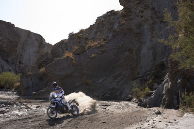 ENDURO VELOCE MY26 (3) 6000x4000.jpg