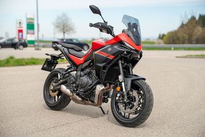 ©motochecker-9.jpg
