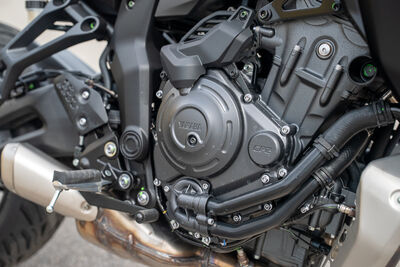 ©motochecker-12.jpg