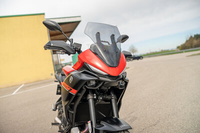 ©motochecker-15.jpg