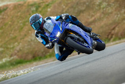 ©motochecker-12.jpg