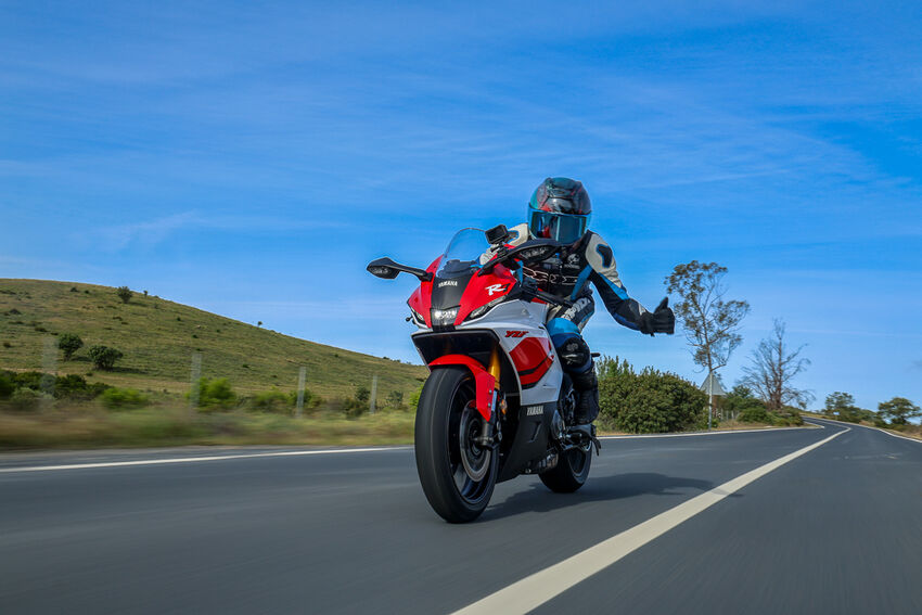 ©motochecker-13.jpg