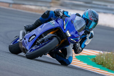 ©motochecker-14.jpg