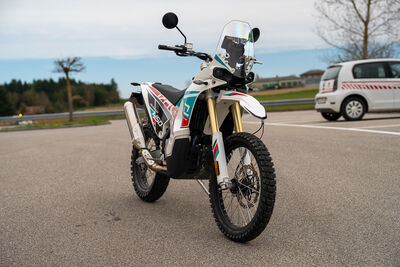 ©motochecker-9.jpg