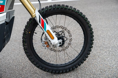 ©motochecker-11.jpg