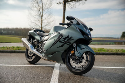 ©motochecker-7.jpg