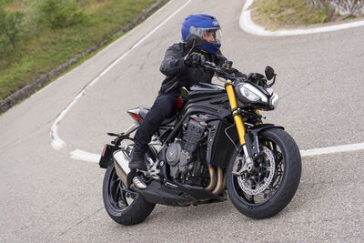 sportec-01-action.jpg