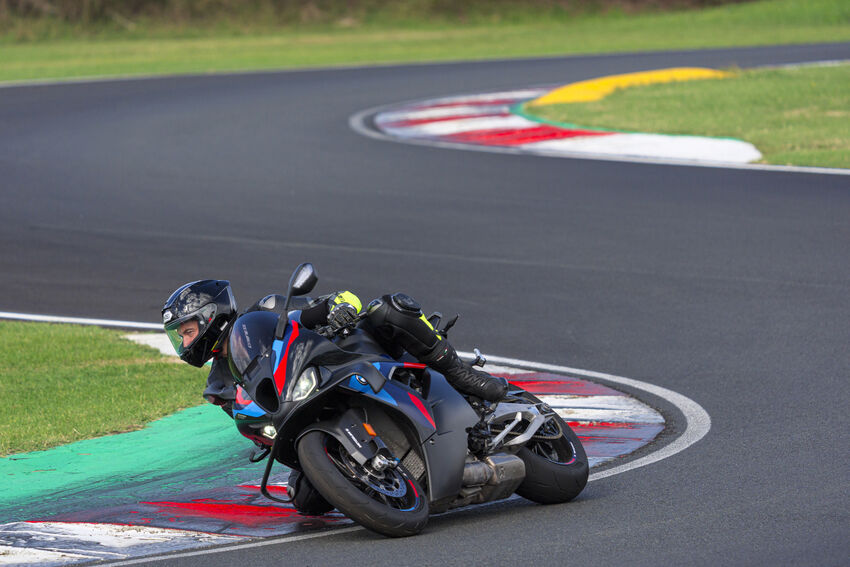 sportec-01-rs-action.jpg