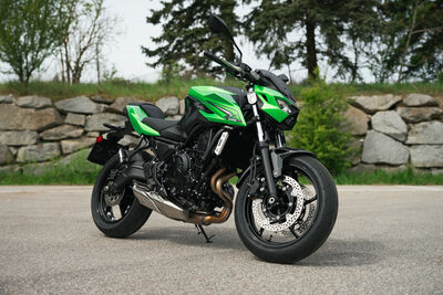 Motochecker Kawasaki Z650 S-1.jpg