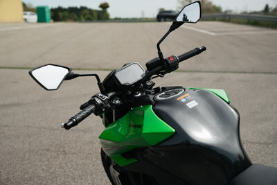 Motochecker Kawasaki Z650 S-7.jpg