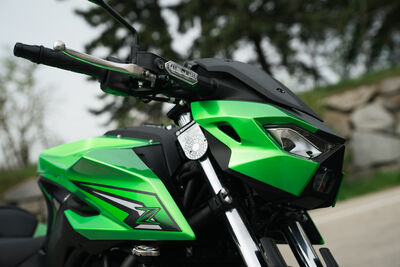 Motochecker Kawasaki Z650 S-6.jpg