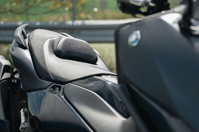 Motochecker Yahama TMAX Tech MAX-4.jpg