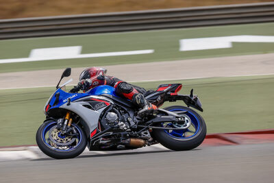 ©motochecker-8.jpg