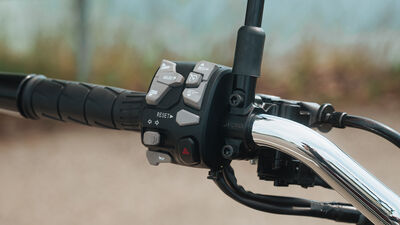 Motochecker-10.jpg