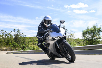 Norton_ManxR_2026_Road Tracking_23.jpg