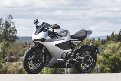 Norton_ManxR_2026_Static_38.jpg