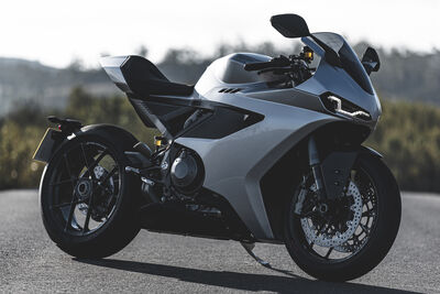 Norton_ManxR_2026_Static_23.jpg