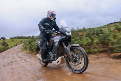 ©motochecker-11.jpg
