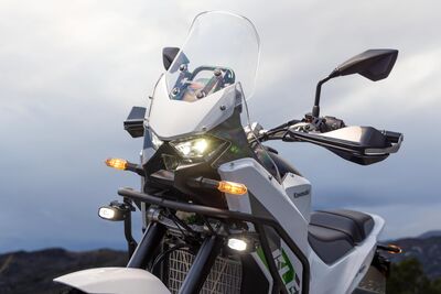 ©motochecker-6-2.jpg