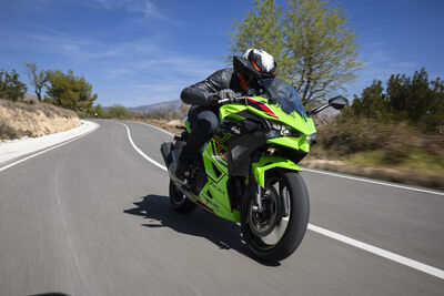 KAWASAKI NINJA500_3592.jpg