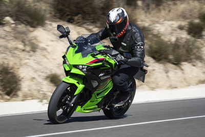 KAWASAKI NINJA500_3590.jpg