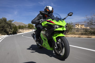 KAWASAKI NINJA500_3593.jpg