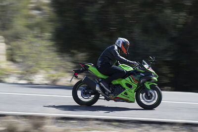 KAWASAKI NINJA500_1606.JPG