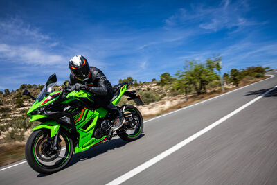 KAWASAKI NINJA500_3605.jpg