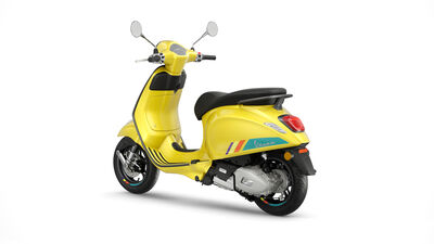 6_Vespa_Primavera_S_125_Giallo_Curioso.jpg