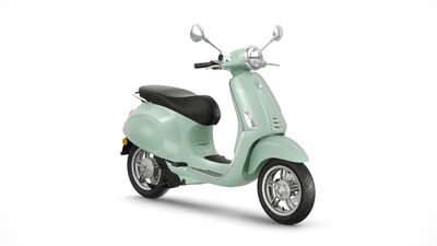 7_Vespa_Primavera_Elettrica_Verde_Amabile.jpg