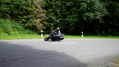 C9553.00_00_05_28.Standbild001.jpg