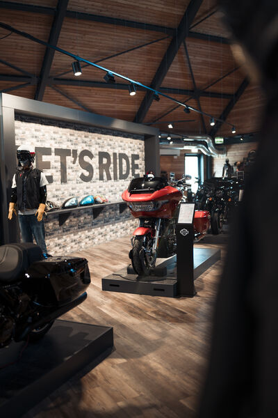 2408 H-D Media Ride 1.jpg