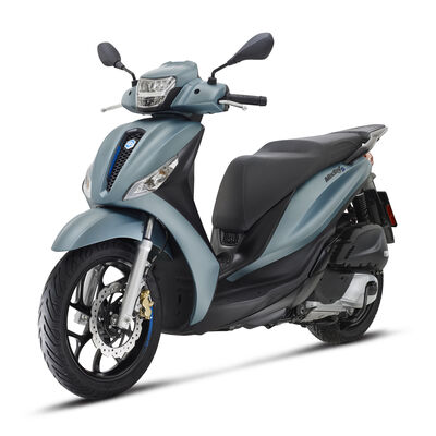 Piaggio_Medley-S_200_Blu-Ardesia_3-4-ant-sx.jpg