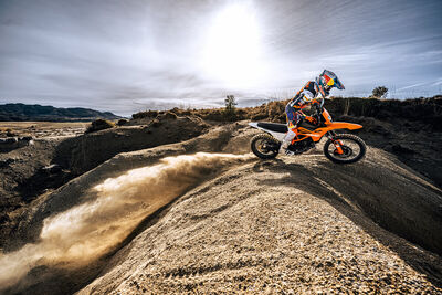 2025 KTM ENDURO R Range(5).jpg