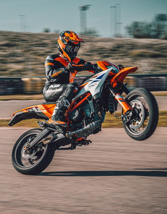 KTM 390 SMC R 2025