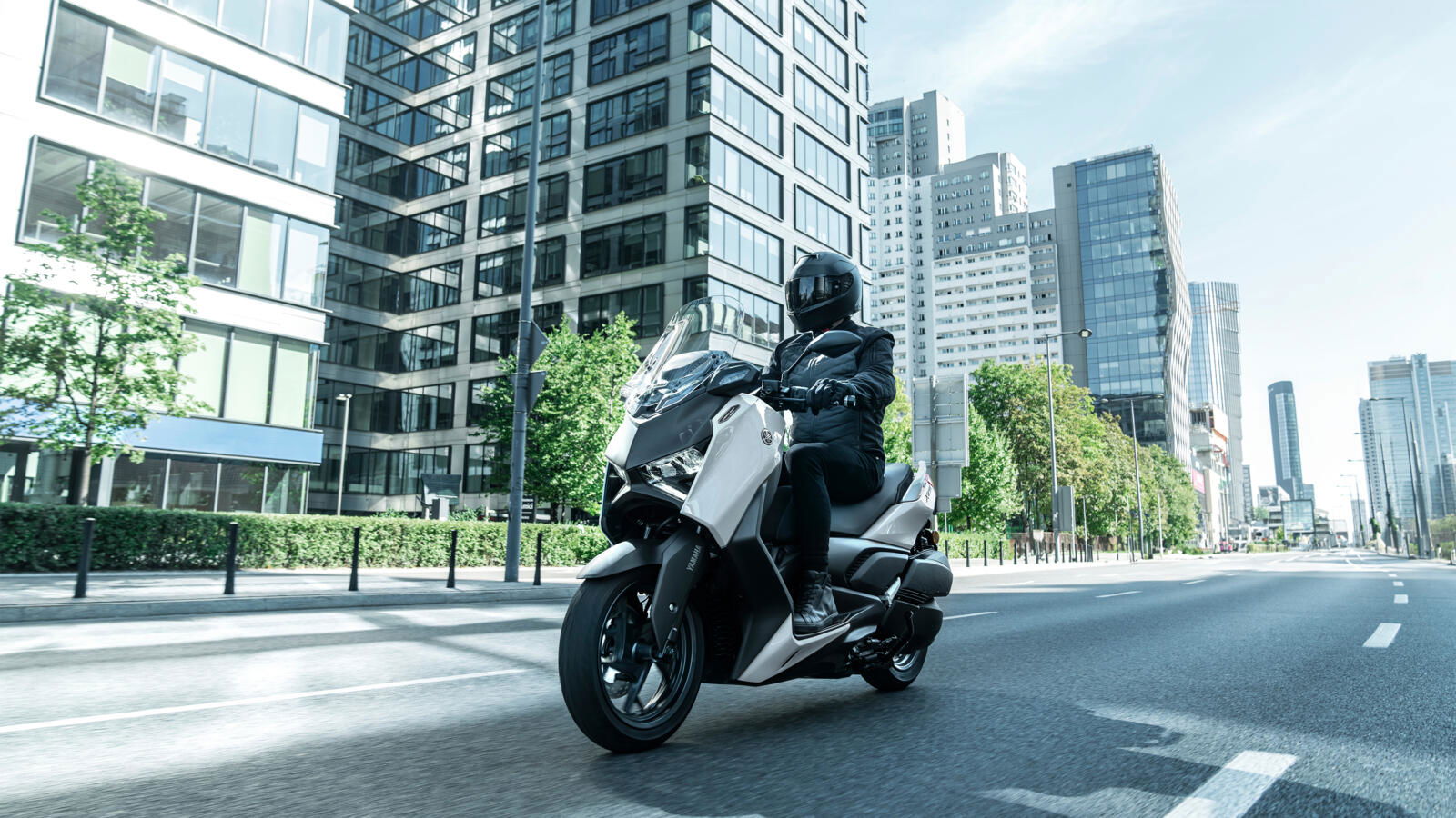 Yamaha XMAX 300 2025